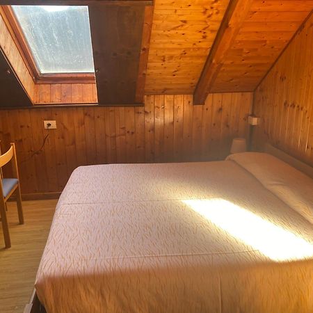 Albergo La Perla Краведжиа Экстерьер фото