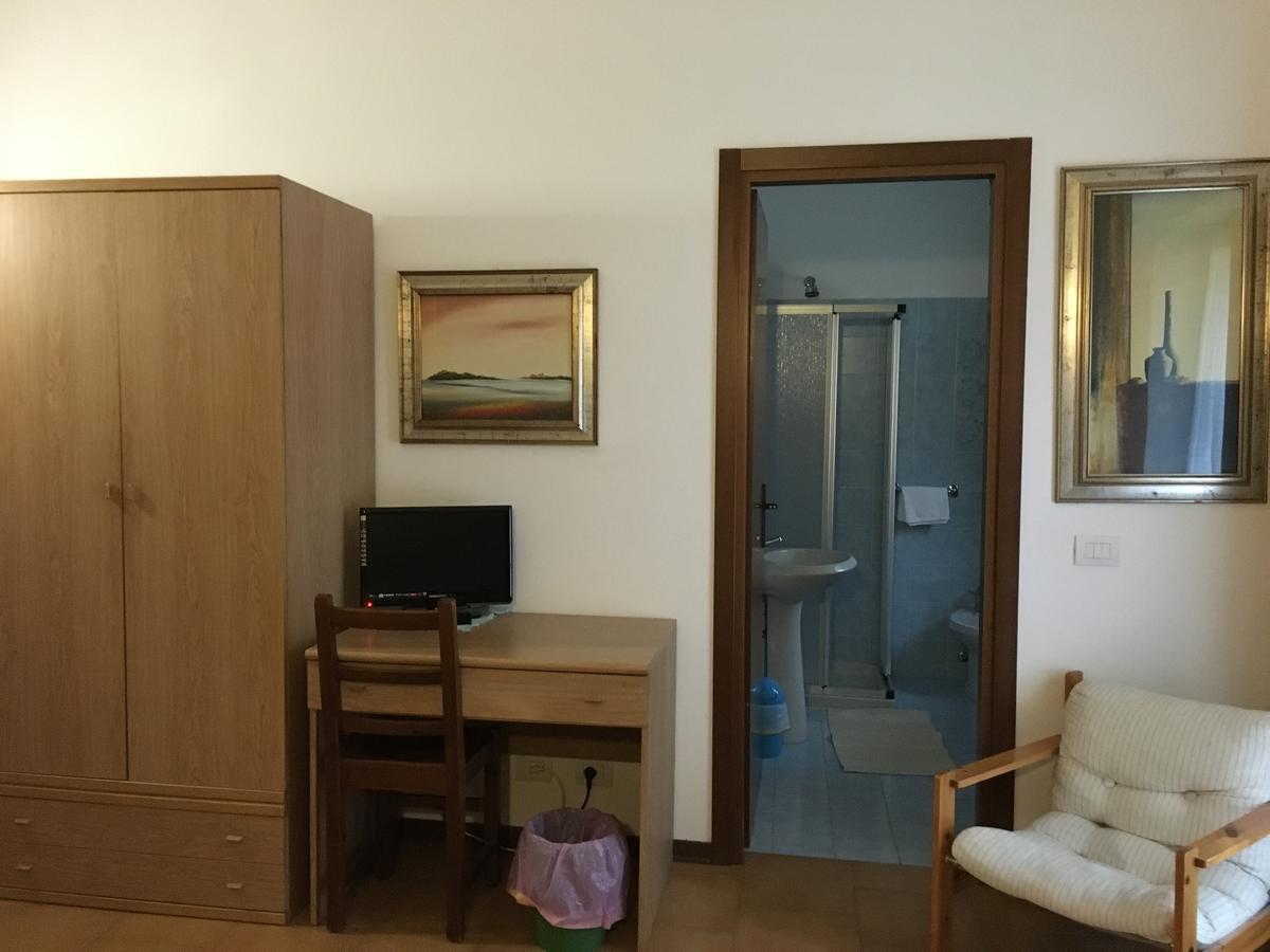 Albergo La Perla Краведжиа Экстерьер фото