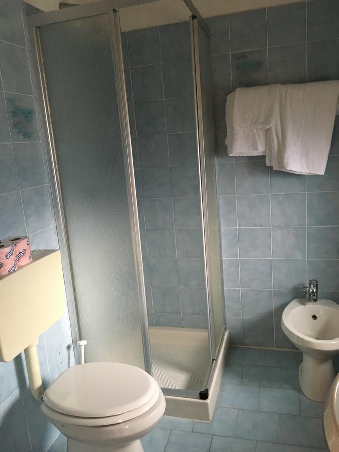Albergo La Perla Краведжиа Экстерьер фото